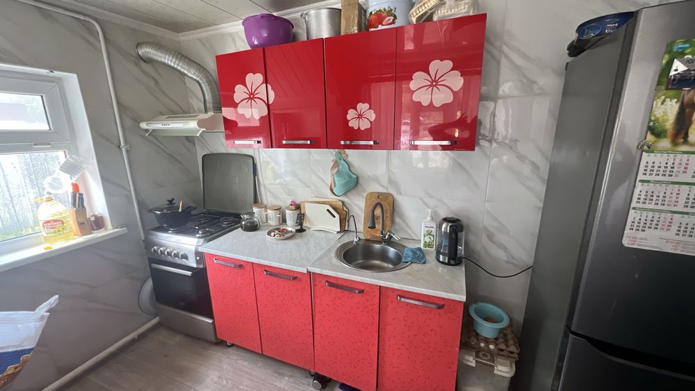 Продам дом + авто в подарок