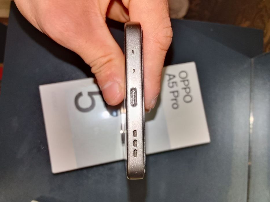 Oppo A 5 pro aparati