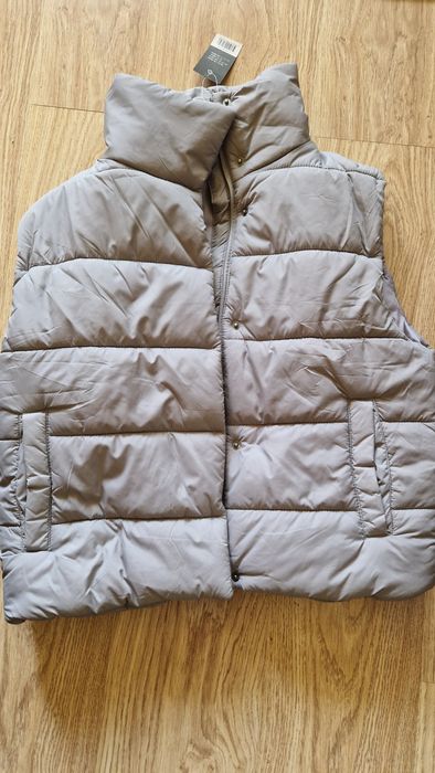 Vesta dama, noua,mar M