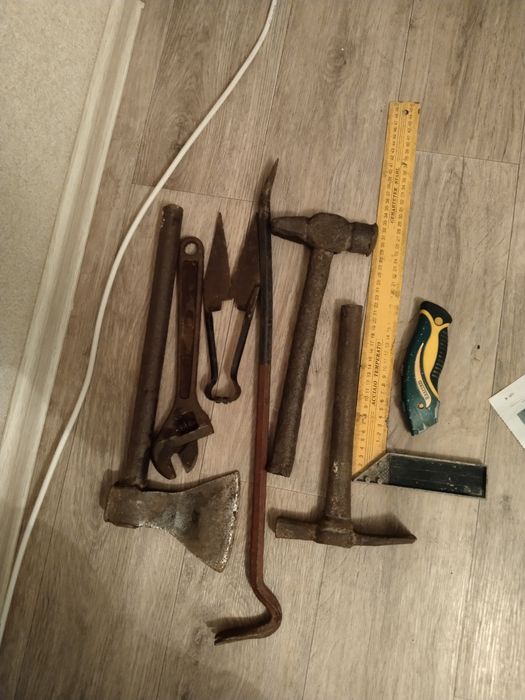 Болгарлар пчёлка топоры молотки  ул Московский