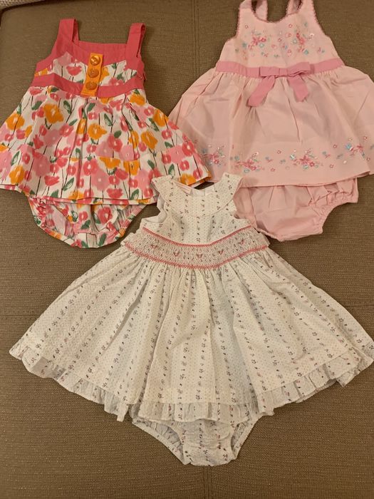 Платья для девочки. Размер от 3 до 9 месяцев