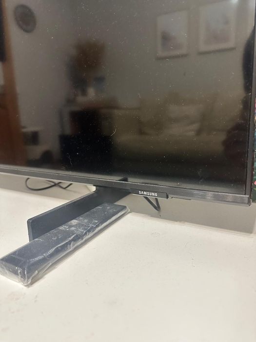 Продам телевизор Samsung