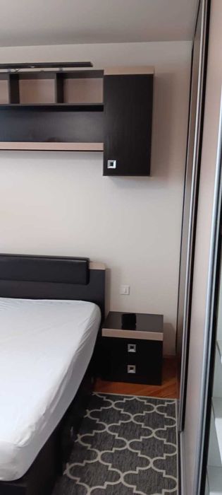 Apartament cu 2 camere decomandate de închiriat