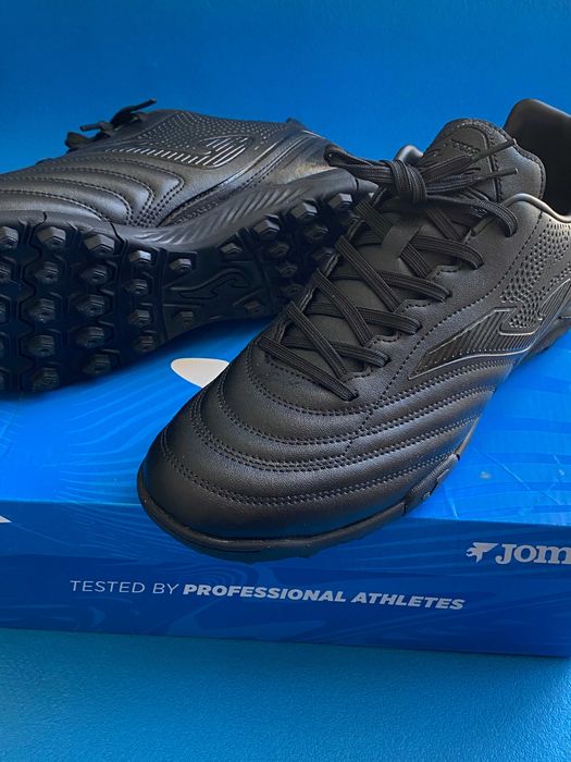 Обувки за футбол Joma 45 номер черени