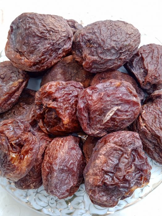 Абрикосы сушонные ,курага 35000сум 1кг,   куритилган урик меваси