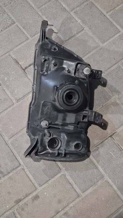 Фара передняя правая DEPO