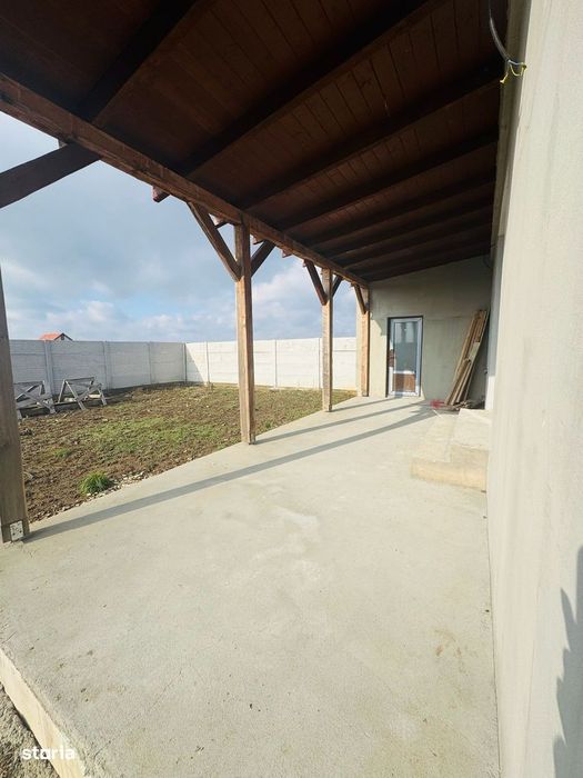 Casa noua de vanzare la gri in Santandrei