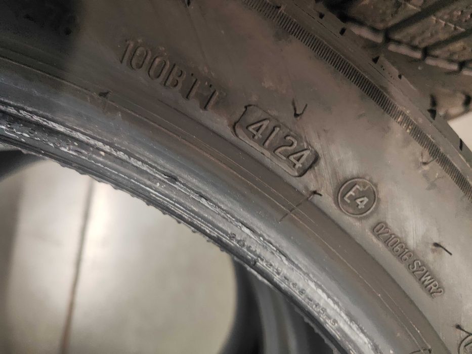 2бр.зимни гуми 265/40/20 Bridgestone