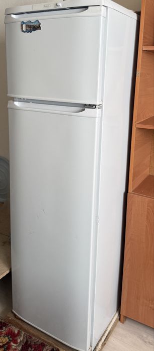 Холодильник сатылады