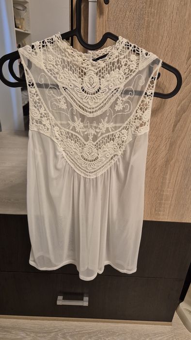 Bluza alba transparenta