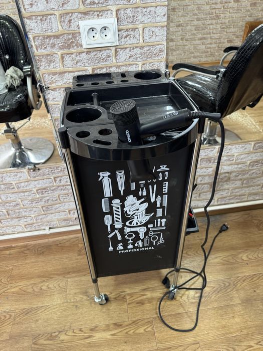 Продаётся оборудувание для барбера