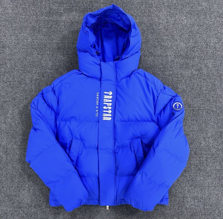 Trapstar jacket: Decoded 2022 hooded puffer