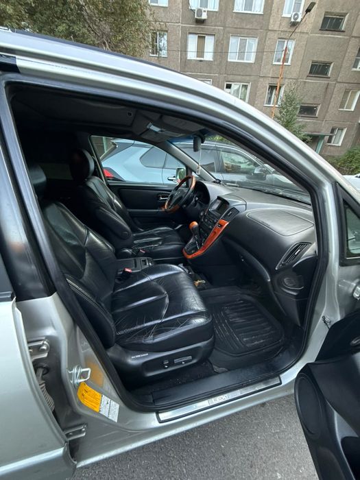 LEXUS RX300 продам