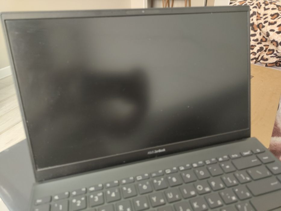 Ноутбук Asus Zenbook 14