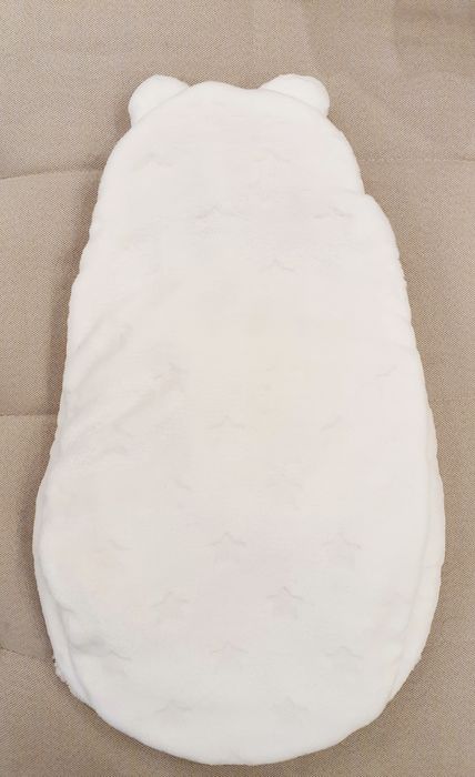 Sac dormit nou-nascut