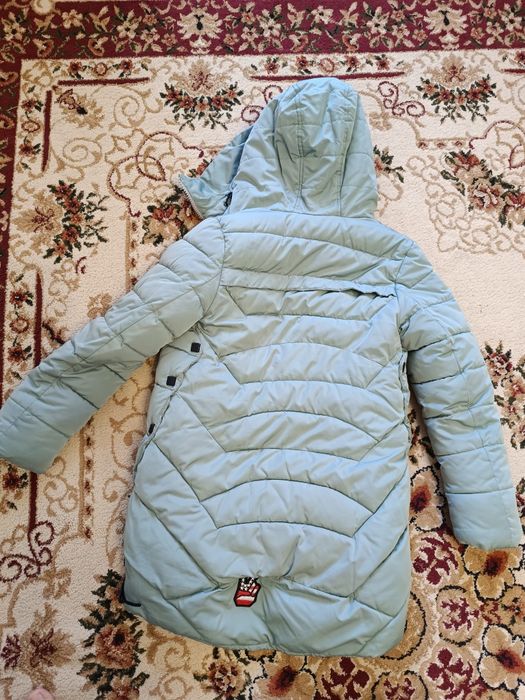 Куртка 146см. В отличном состоянии