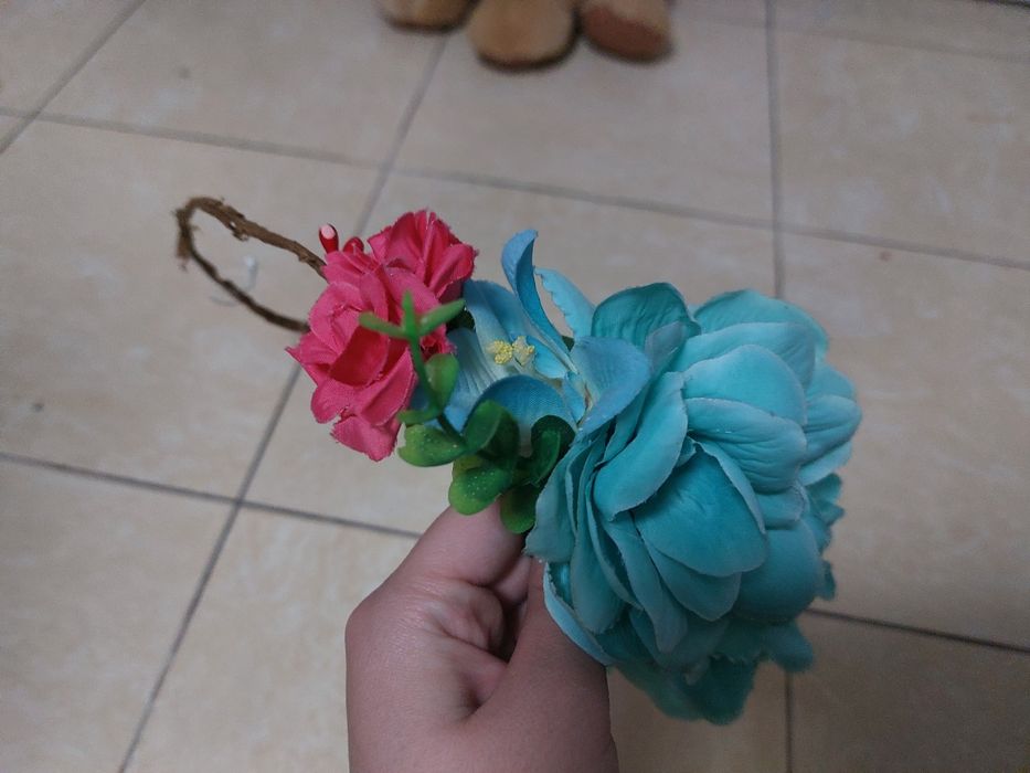 Ободок цветочный венок