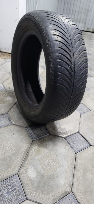 Всесезонная  резина одиночка 185/60/14 в хорошом состояние
