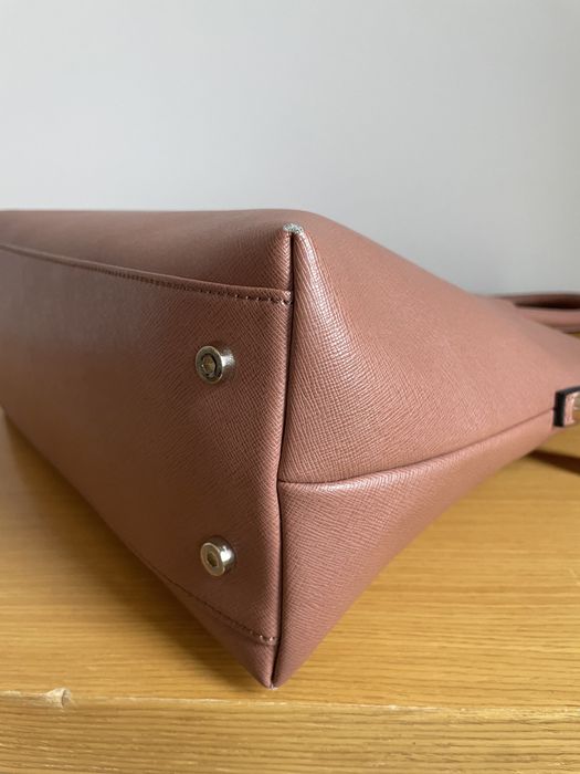 Дамска чанта Coccinelle