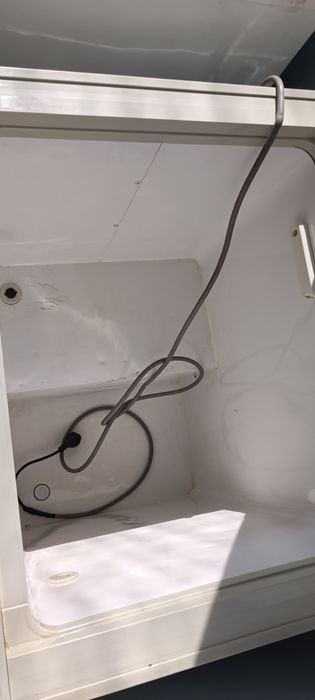 Продам морозильник 150 л