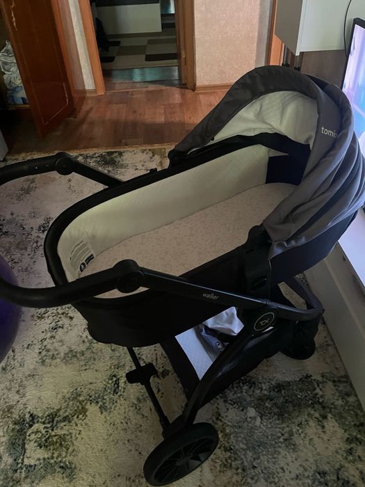 Коляска в отличном состоянии