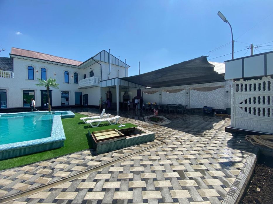 Коттедж - дача в аренду в городе Шымкент