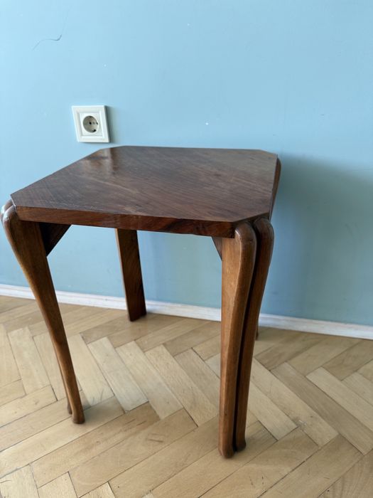 Помощна маса / 60-те