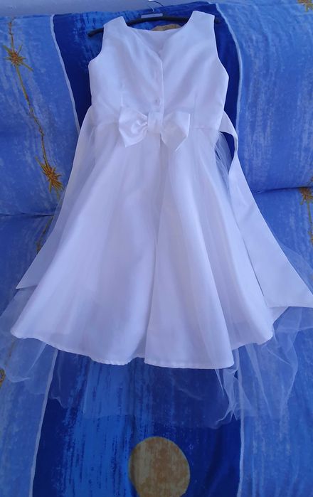 Rochita 6 / 7 ani alba pt evenimente, nunta botez petreceri