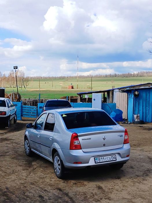 Renault Logan 2014 1.6 газ/бензин