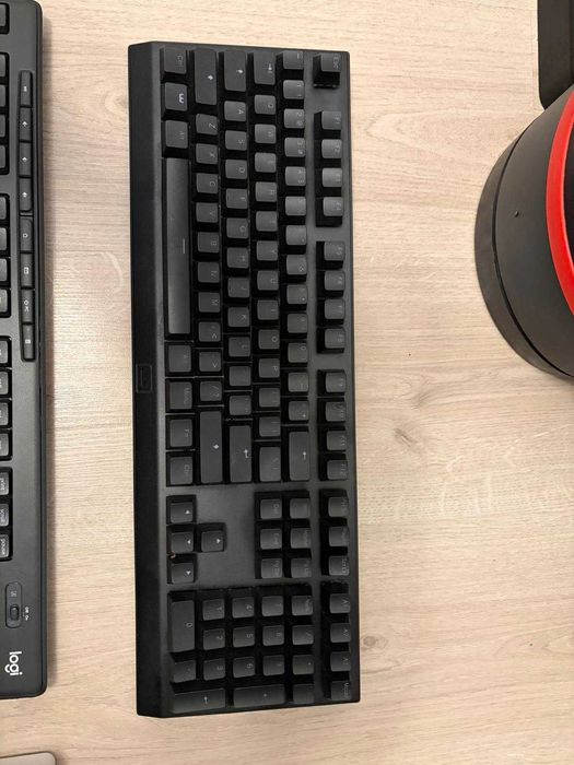 Vand colectie de tastaturi high-end