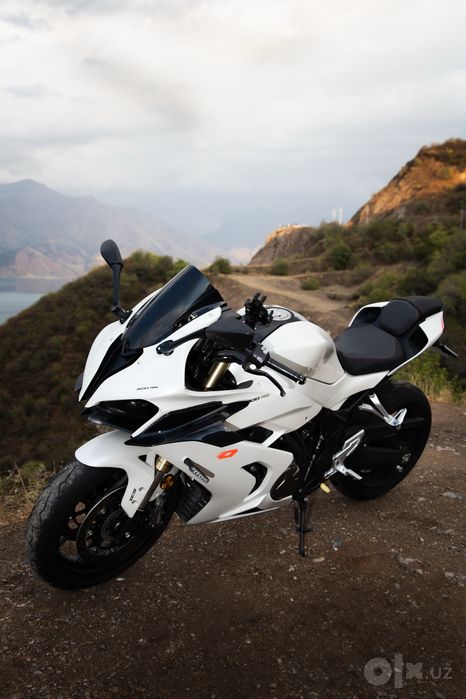 QJMOTO 600 RC белый жемчуг