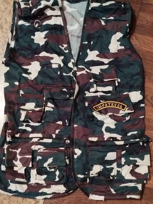 Жилет для рыбалки и охоты.  Россия. Пошив  Нпо зираткуль. 54 размер.
