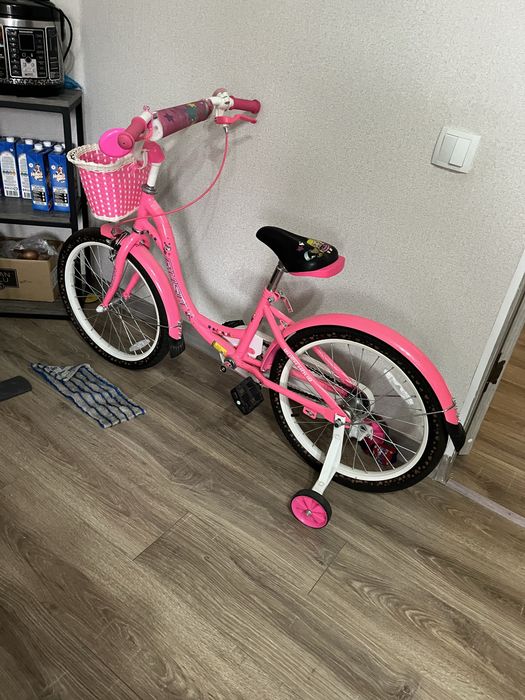 Продается девчачий детский велосипед