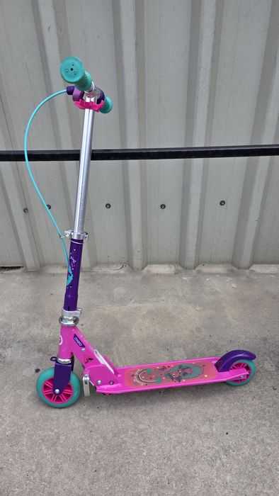 Trotineta cu frana Play 5