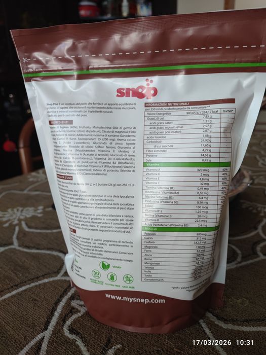 Shake Ciocolată cu capsuni  nutritiv, gustos