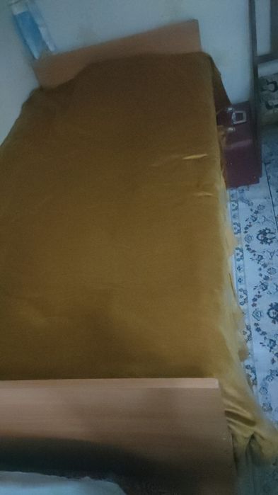 Срочно продам кровать 15000