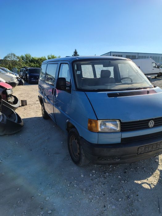 Фолксваген Транспорт Т4 / Volkswagen Transporter T4 1.9 D  НА ЧАСТИ
