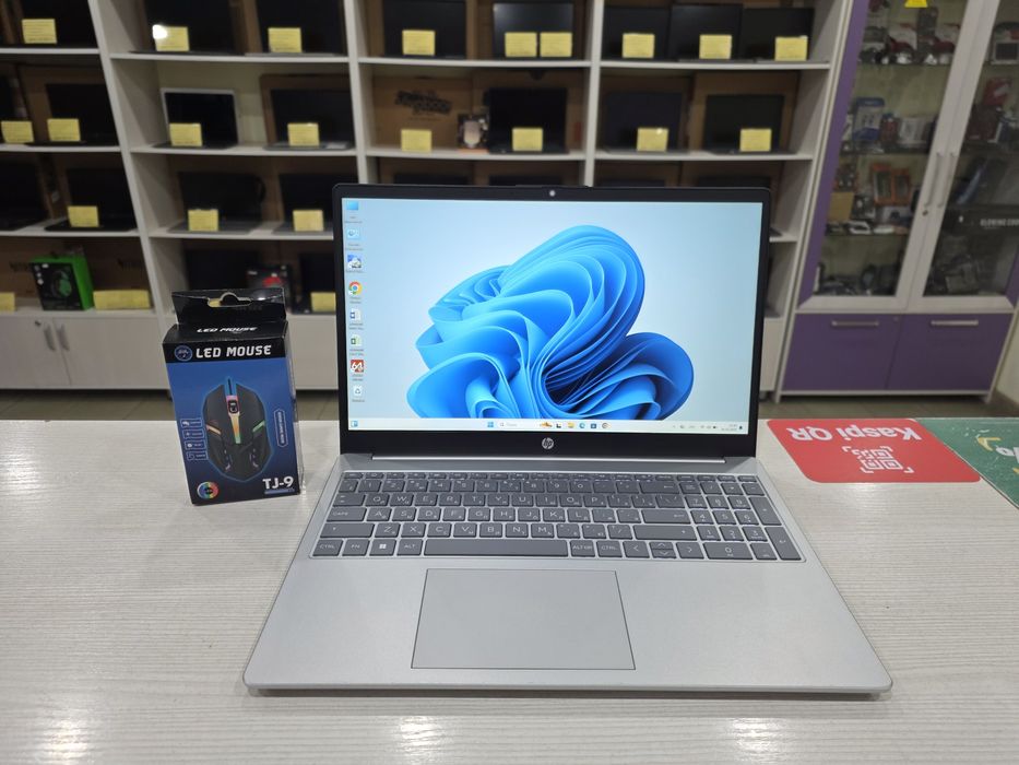 Мошный HP (Ryzen 7 7730u, 16 Gb DDR4, 512 Gb SSD)