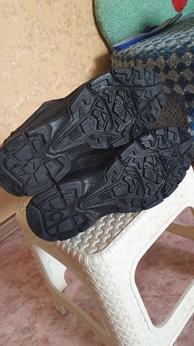 Тактические кроссовки