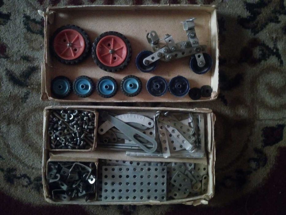 Продаю советские игры