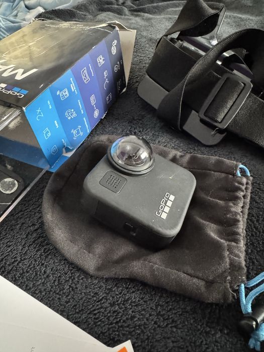Gopro max 360 камера със стик