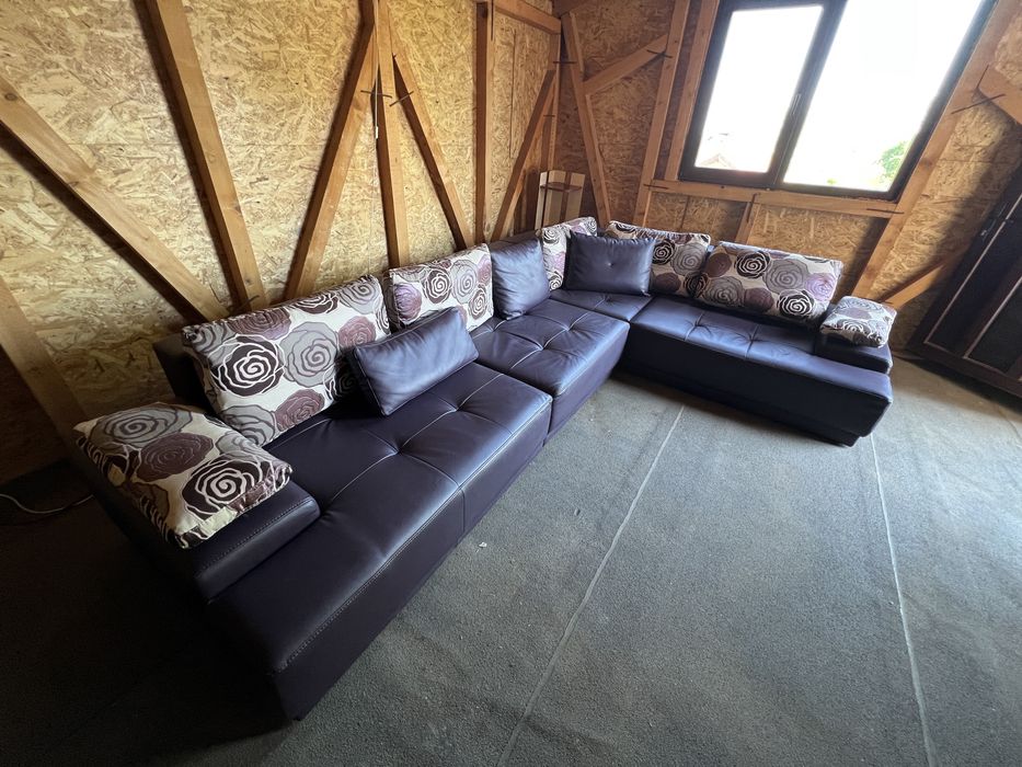 Coltar living din piele