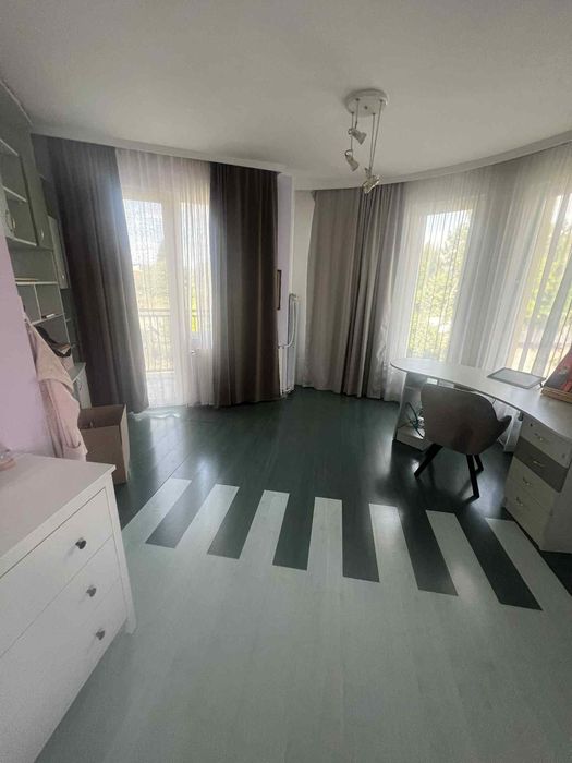 Дава се под наем Къща в Банкя - 400 кв.м за 2000 € - Снимка #7