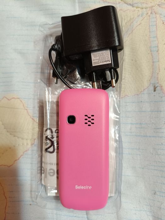 Telefon mobil GSM SelecLine, Dual SIM, Clasic cu Butoane Mari pentru Seniori - NOU / NEFOLOSIT