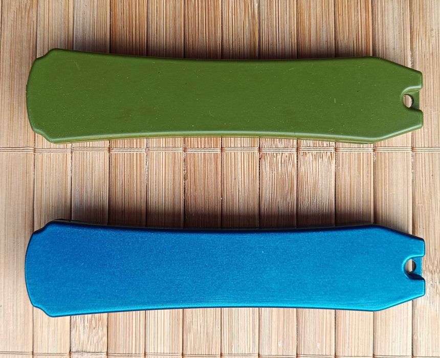 Малък автоматичен нож