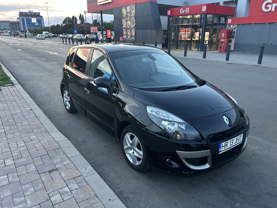 RENAULT Scenic 2012 — imagine 2
