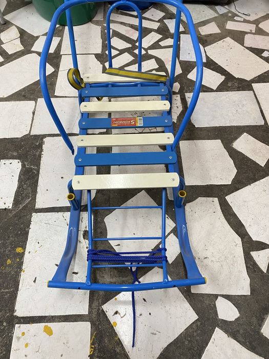 Продам сани детский шорошие