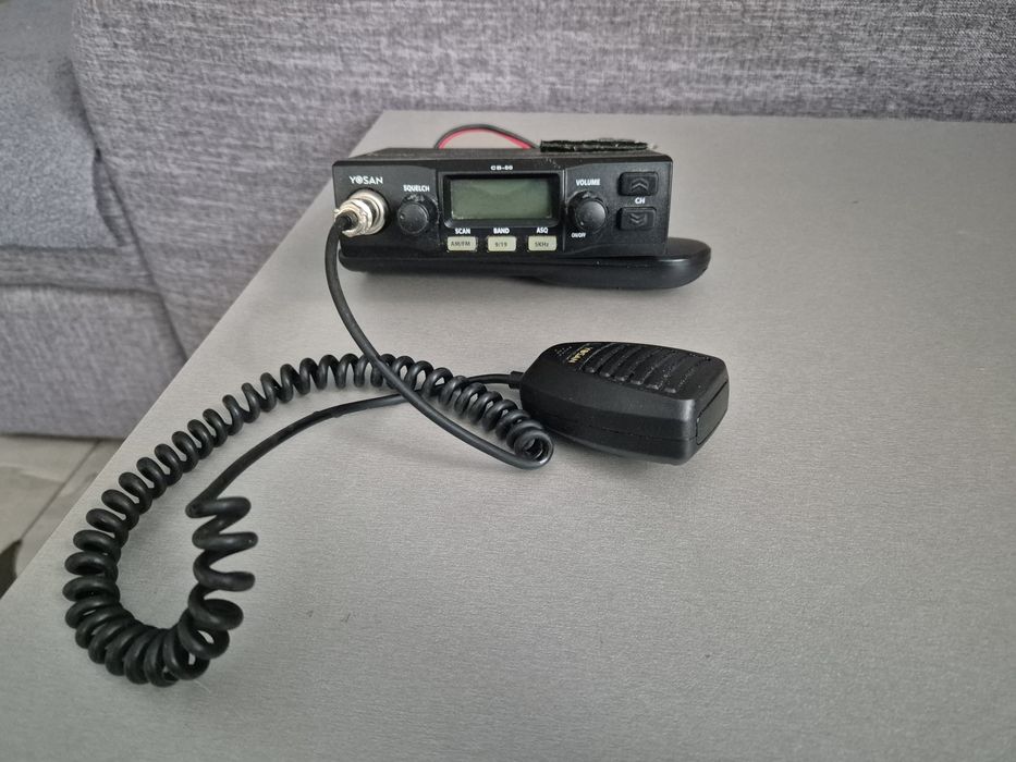 Продам рацию СВ Yosan