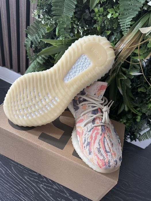 Yeezy 350 - Adidas