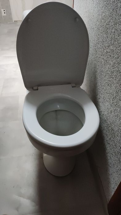 Унитаз продам б/у